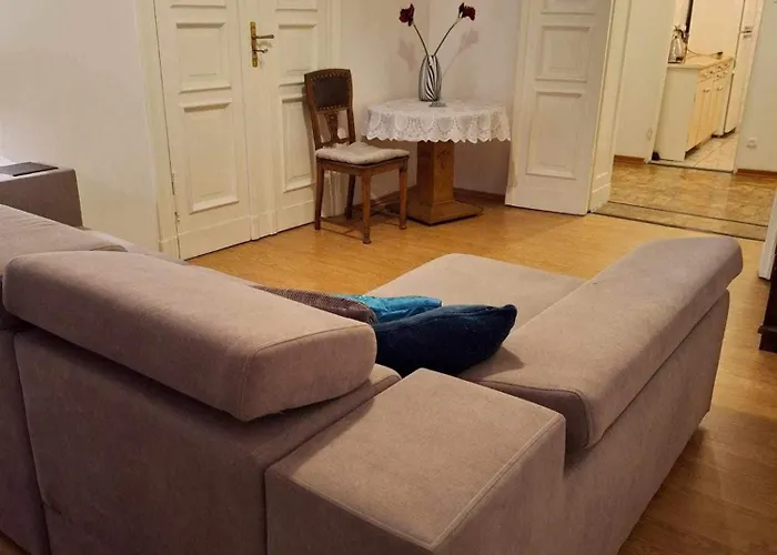 Apartamentkwiatowa 10 Appartement Poznań