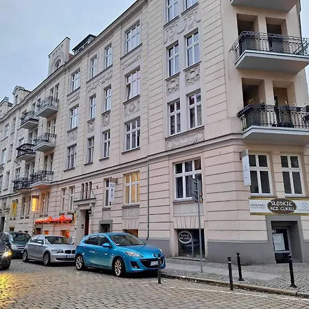 Apartamentkwiatowa 10 公寓