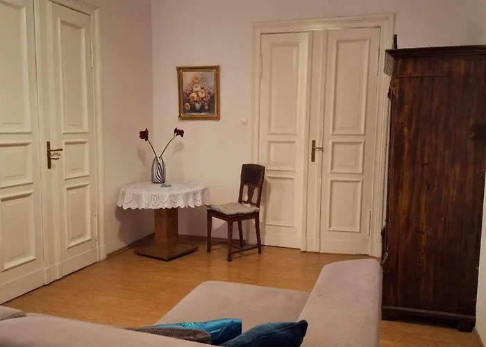 Apartamentkwiatowa 10